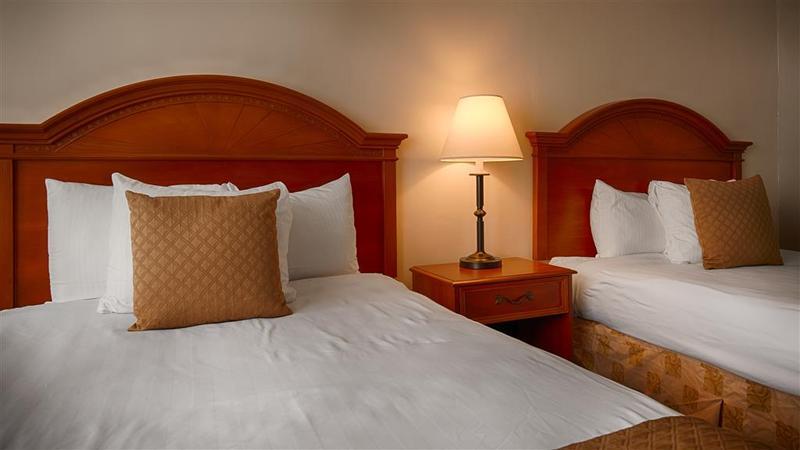 The Inn At Cobleskill Buitenkant foto