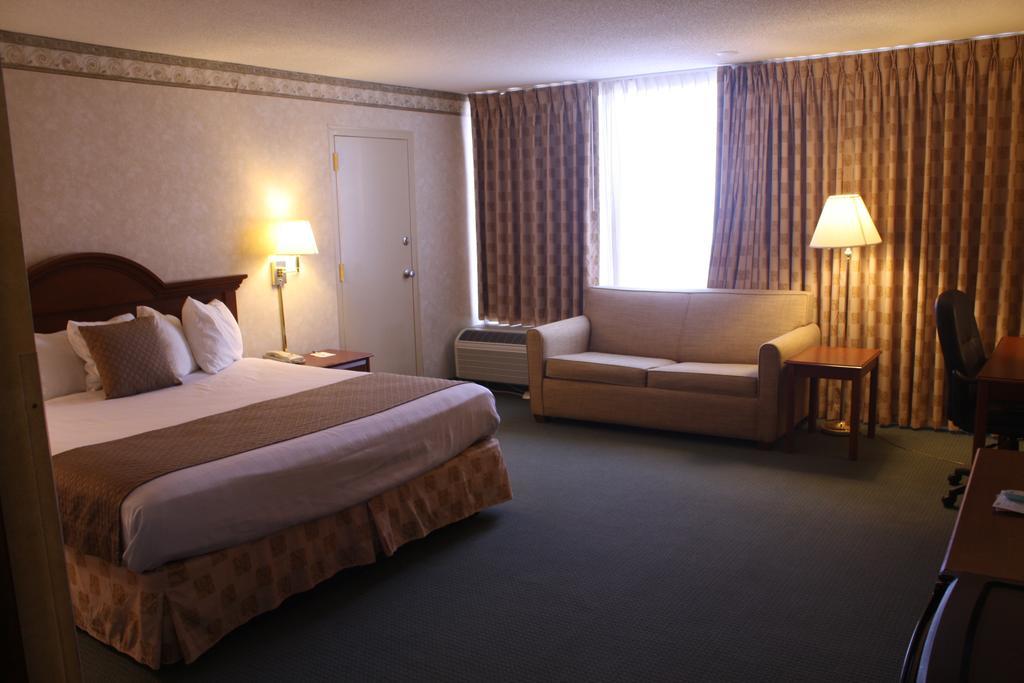 The Inn At Cobleskill Buitenkant foto